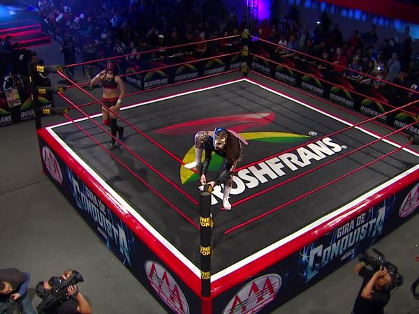 Lucha libre AAA - Cuatitlan Izacalli