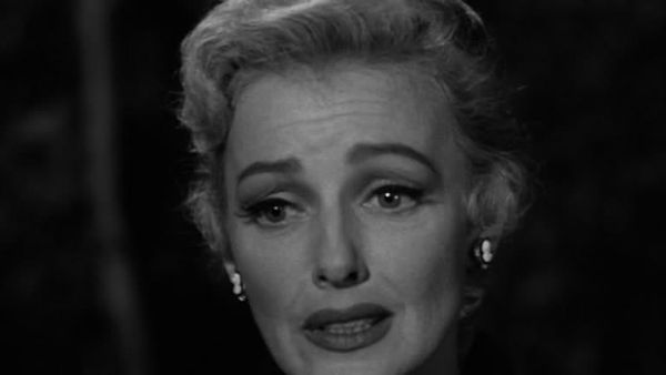 Yancy Derringer - V as in Voodoo