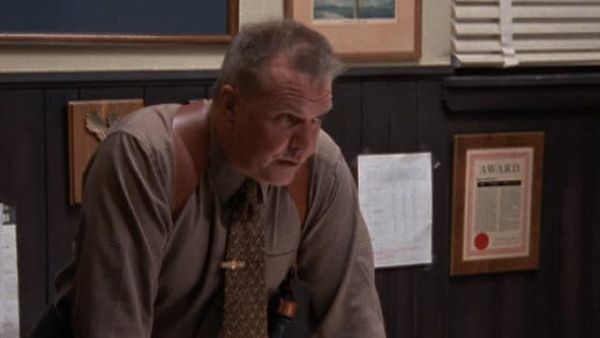 Mike Hammer, Private Eye - Dump the Creep