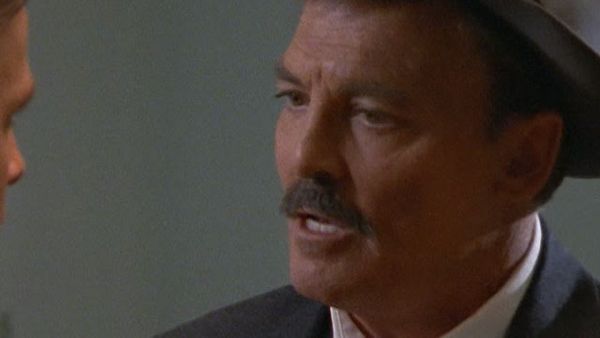 Mike Hammer, Private Eye - A Penny Saved