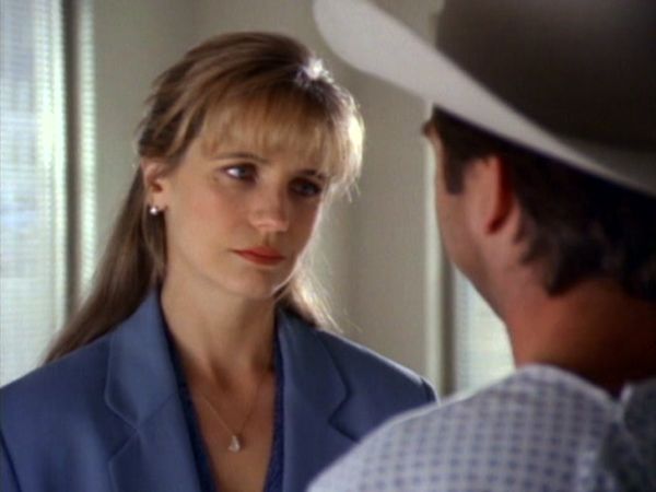 Harts of the West - Pilot