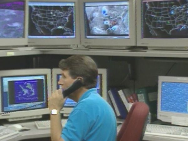 Storm Warning - Episodio 10