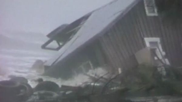 Storm Warning - Episodio 11
