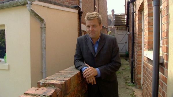 Homes Under The Hammer - Episode 3