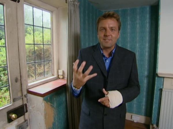 Homes Under The Hammer - Episode 8