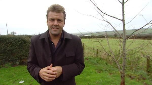 Homes Under The Hammer - Episode 17