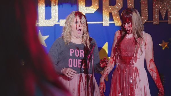 Idiotsitter - Baile de promoción