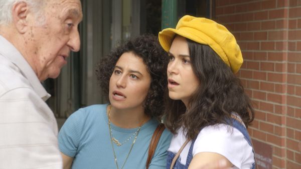 Broad City - Se busca