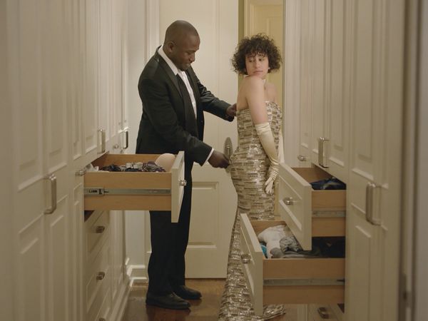 Broad City - Cuidando una casa