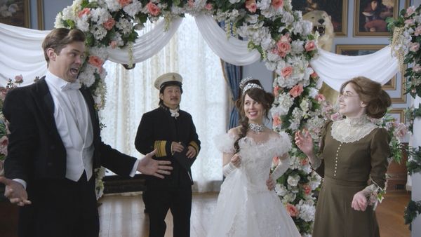 Another Period - El duelo