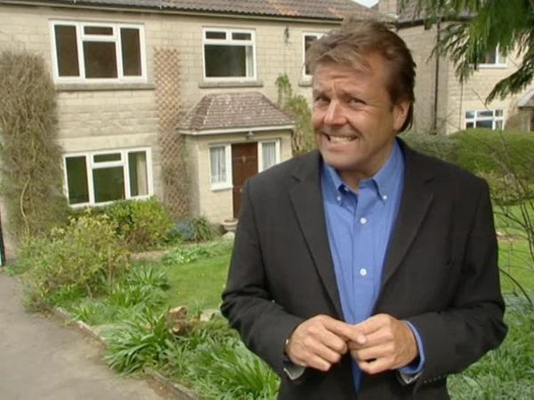 Homes Under The Hammer - Episode 18