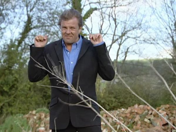 Homes Under The Hammer - Episode 16