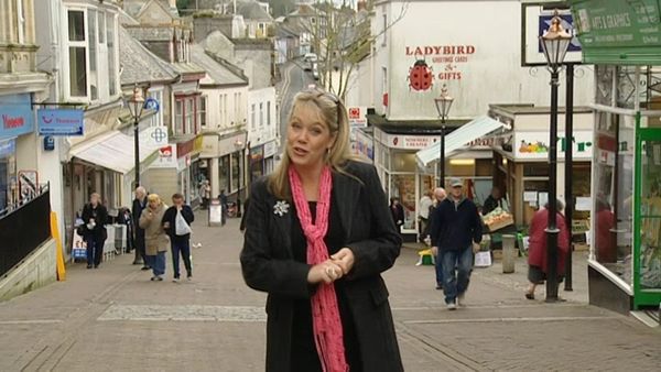 Homes Under The Hammer - Episode 17