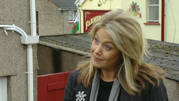 Homes Under The Hammer - Episode 13
