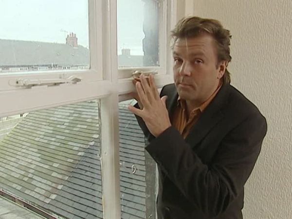 Homes Under The Hammer - Episode 14