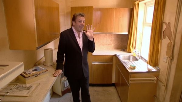 Homes Under The Hammer - Episode 9