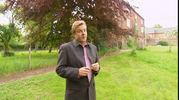 Homes Under The Hammer - Episode 28
