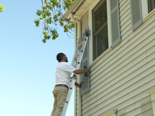 Ask This Old House - Ask TOH | Cable Railing, Painting Shutters