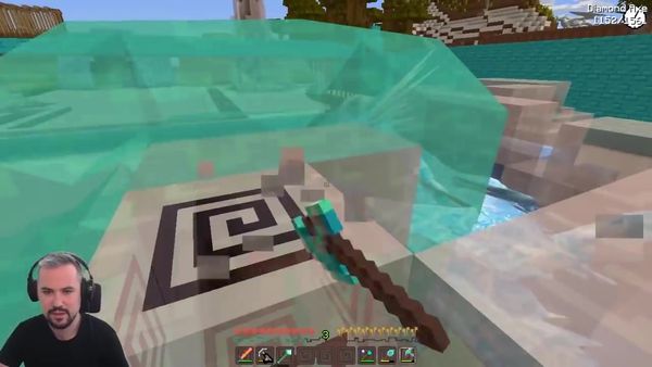 Tiny Turtle Minecraft Dragons - The Ice Skrill Freezes Our Nation!