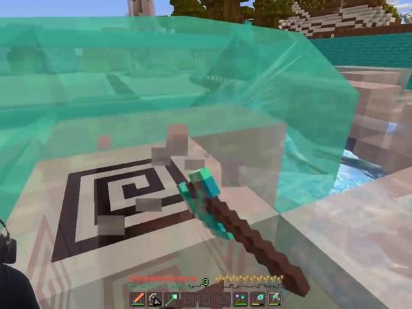 Tiny Turtle Minecraft Dragons - The Ice Skrill Freezes Our Nation!