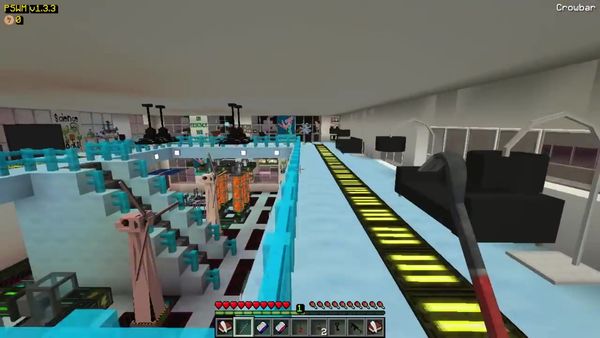 Little Lizard: Minecraft Hello Neighbor - The Neighbor Has Ice Sharks in His Basement