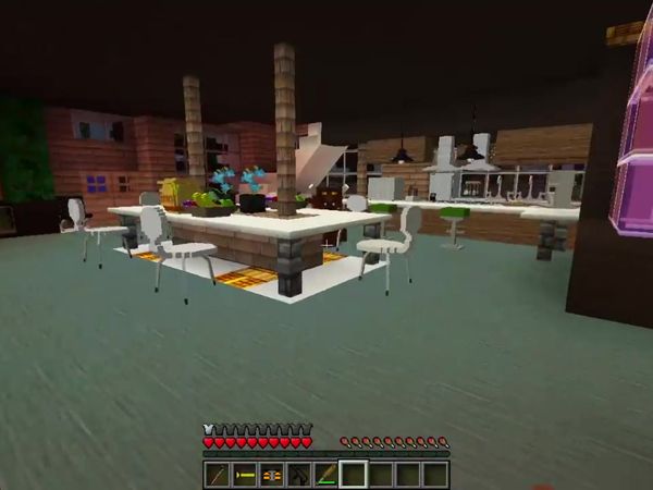 Little Lizard: Minecraft Hello Neighbor - The Neighbor Has Lava Sharks in His Basement
