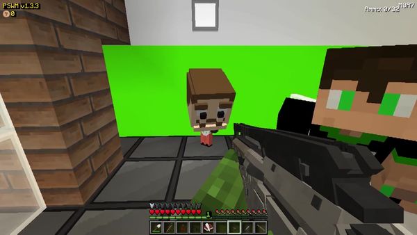 Little Lizard Gaming Minecraft Videos - The Neighbour Has Ben 10!