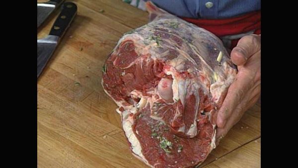 Julia & Jacques Cooking at Home - Roast of Veal and Leg of Lamb