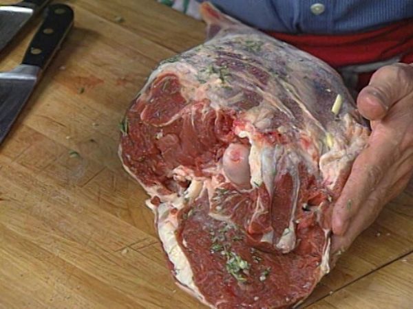 Julia & Jacques Cooking at Home - Roast of Veal and Leg of Lamb