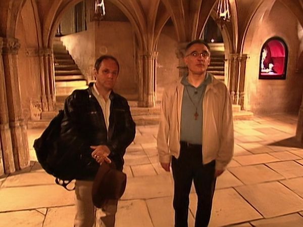 In Search of Holy Treasure - The Crown of Thorns