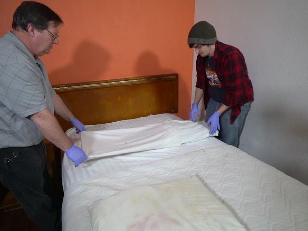 Another Dirty Room - Crusty Pillows: The Executive Inn Baltimore