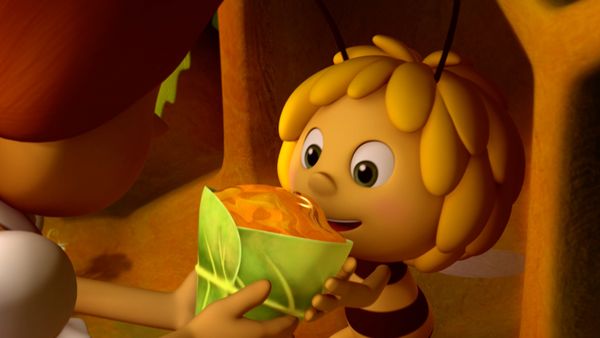 La Abeja Maya - El Nacimiento de Maya