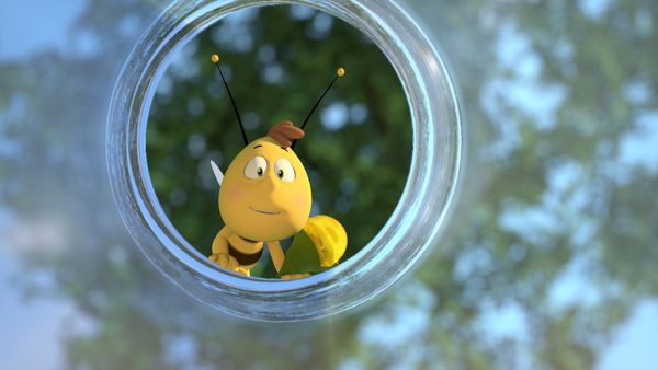 La Abeja Maya - La botella de Willy