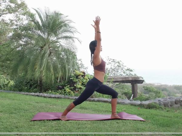 Yoga com Cris - Chakra muladhara