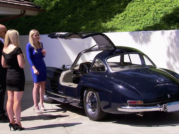 Beverly Hills Pawn - Fast Cars & Classic Stars