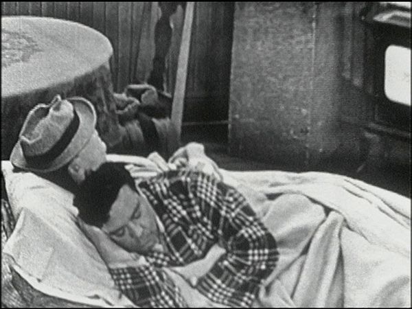The Honeymooners: Lost Episodes - Norton Moves In