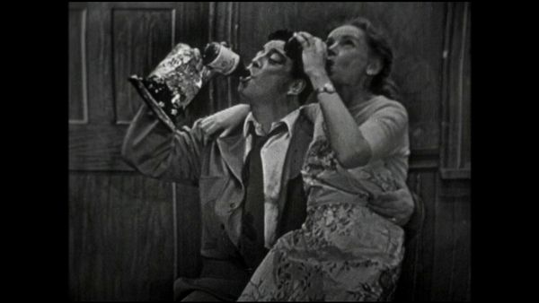 The Honeymooners: Lost Episodes - The New Television Set
