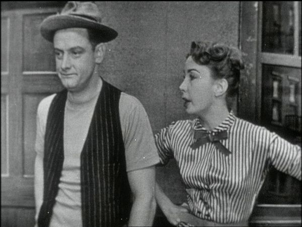 The Honeymooners: Lost Episodes - Glow Worm Cleaning