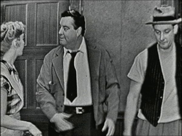 The Honeymooners: Lost Episodes - Finger Man