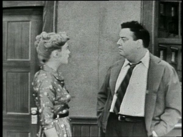The Honeymooners: Lost Episodes - Two Tickets to the Fight