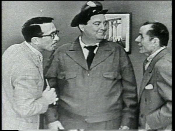 The Honeymooners: Lost Episodes - Santa and the Bookies