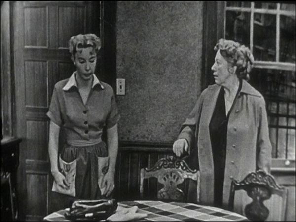 The Honeymooners: Lost Episodes - The Great Jewel Robbery