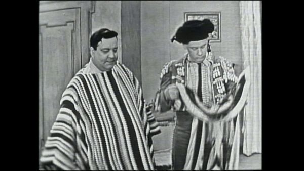 The Honeymooners: Lost Episodes - Framed in Spain