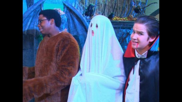 Manual de Supervivencia Escolar de Ned - Halloween / Vampiros, fantasmas, hombres lobo y zombies