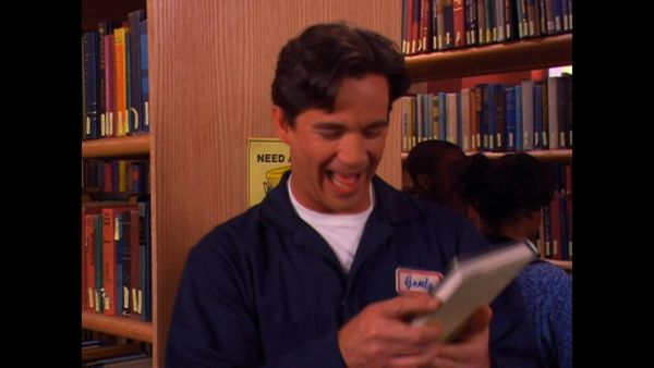 Manual de Supervivencia Escolar de Ned - La biblioteca / Voluntariado
