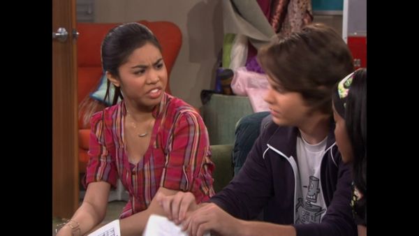 True Jackson, VP - “Vuelta a clases" Parte 1