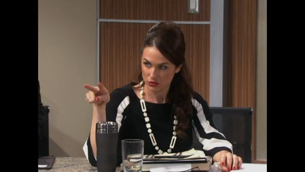 True Jackson, VP - True conquista Islandia