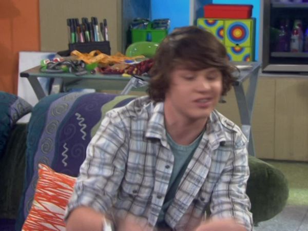 True Jackson, VP - True, la celestina