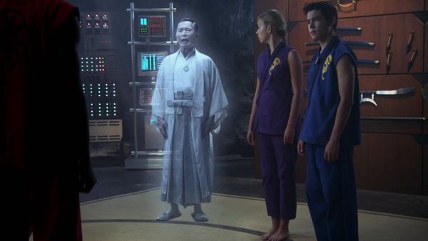Supah Ninjas - DJ Cabeza de Elefante