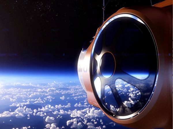 Xploración espacio profundo - Turismo espacial